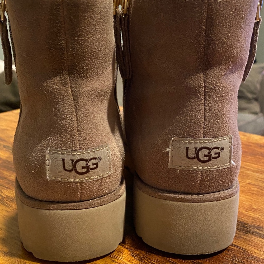 UGG Women's Shala Ankle Boots